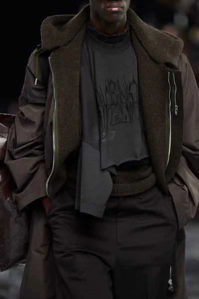 Look 85